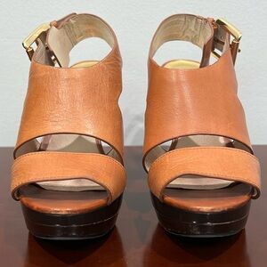 Michael Kors Carla Platform Luggage color Leather Size 7M